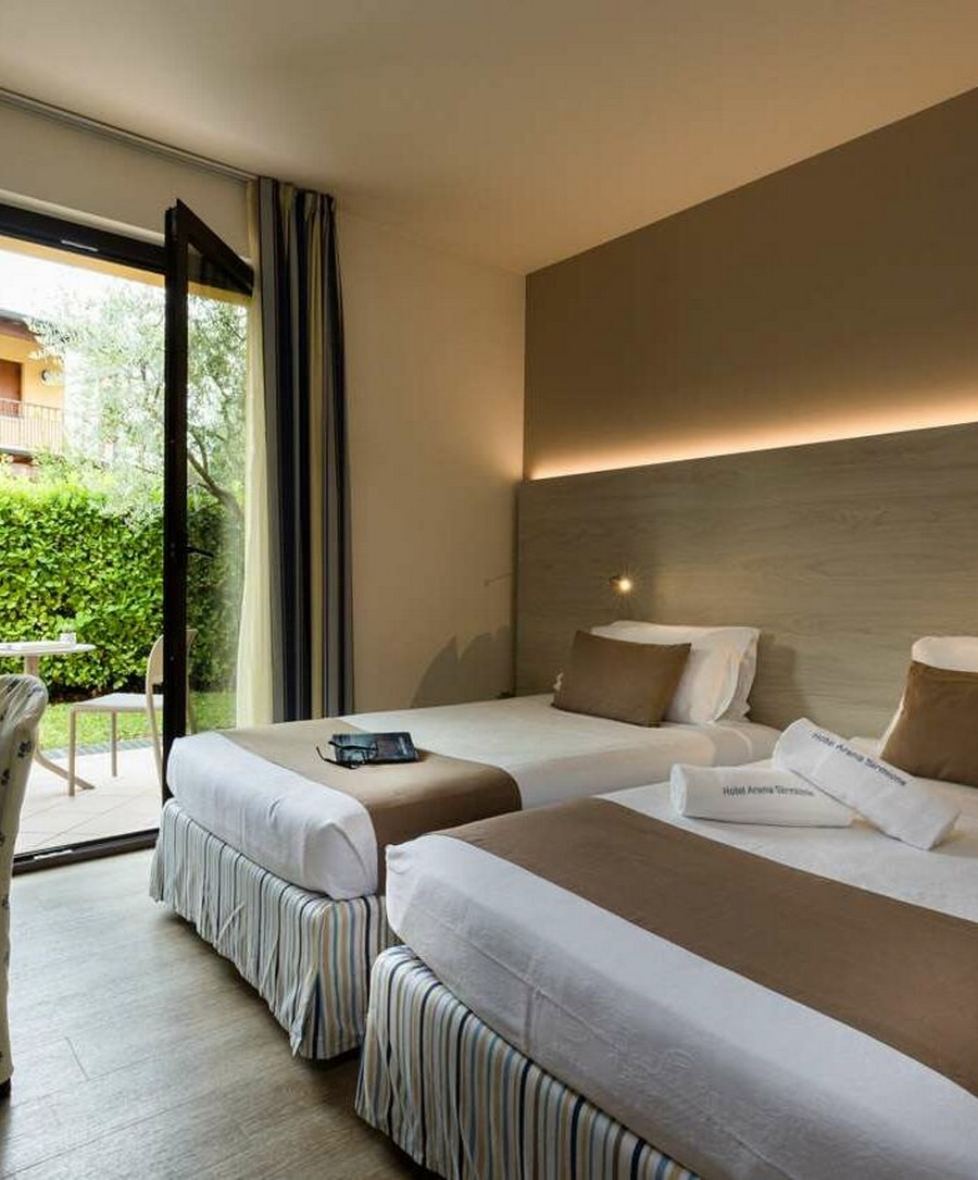 Superior Doppelzimmer mit getrennten Betten | Komfort und Praktikabilität mit Außenbereich.