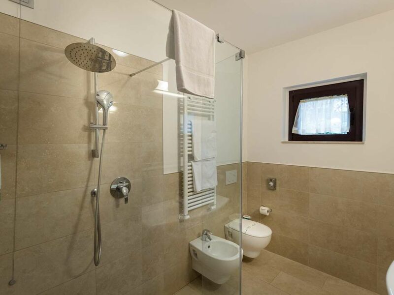 Superior Doppelzimmer mit getrennten Betten | Komfort und Praktikabilität mit Außenbereich.